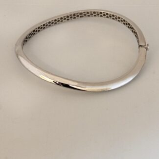 CESFU BANGLE