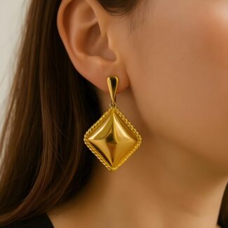 COSTELO   EARRING