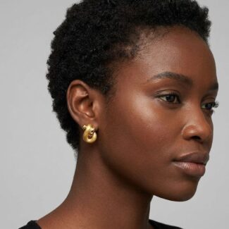GOLD LOOP EARRING